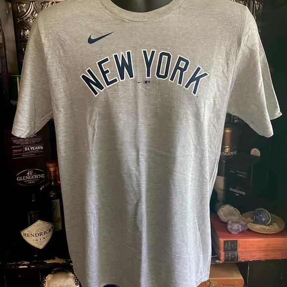 Nike Other - NWOT The Nike Tee, NY Yankees, JETER #2, size XL Athletic Cut